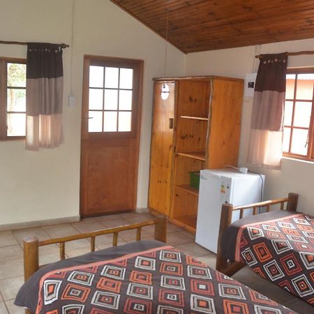 Bushbaby Lodge & Camping Hluhluwe Bilik gambar